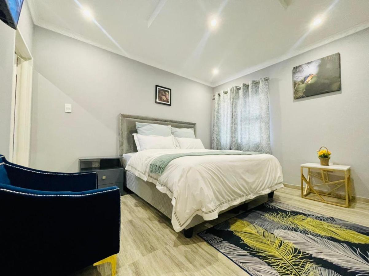Cozier Glitz Villa Cape Town Eksteriør bilde