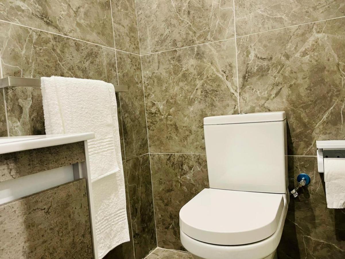 Cozier Glitz Villa Cape Town Eksteriør bilde