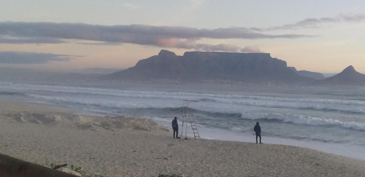Cozier Glitz Villa Cape Town Eksteriør bilde