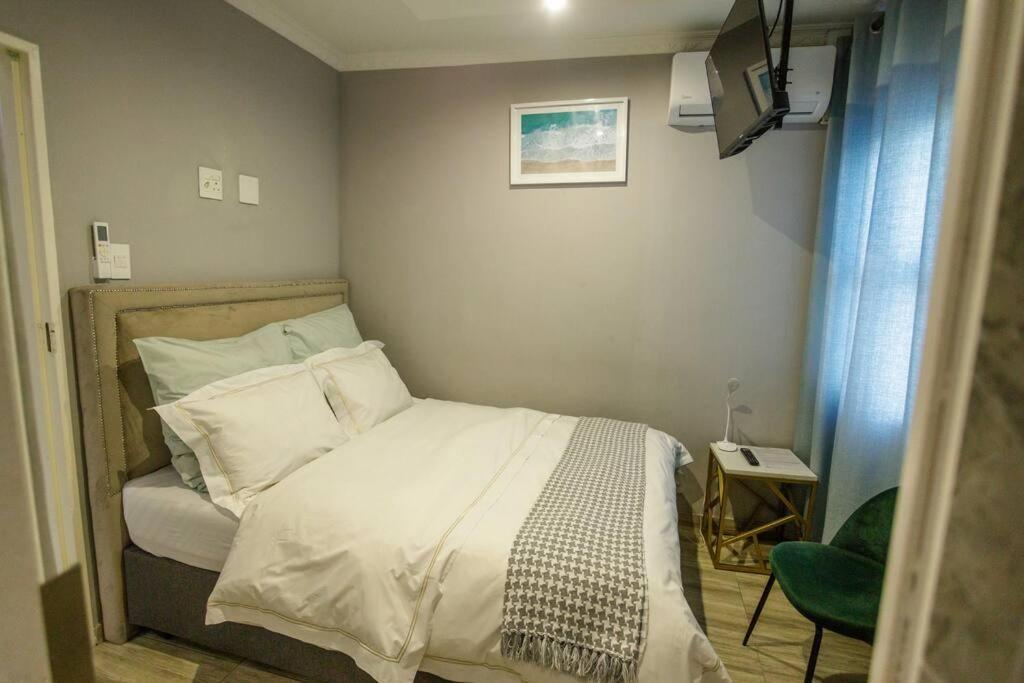 Cozier Glitz Villa Cape Town Eksteriør bilde