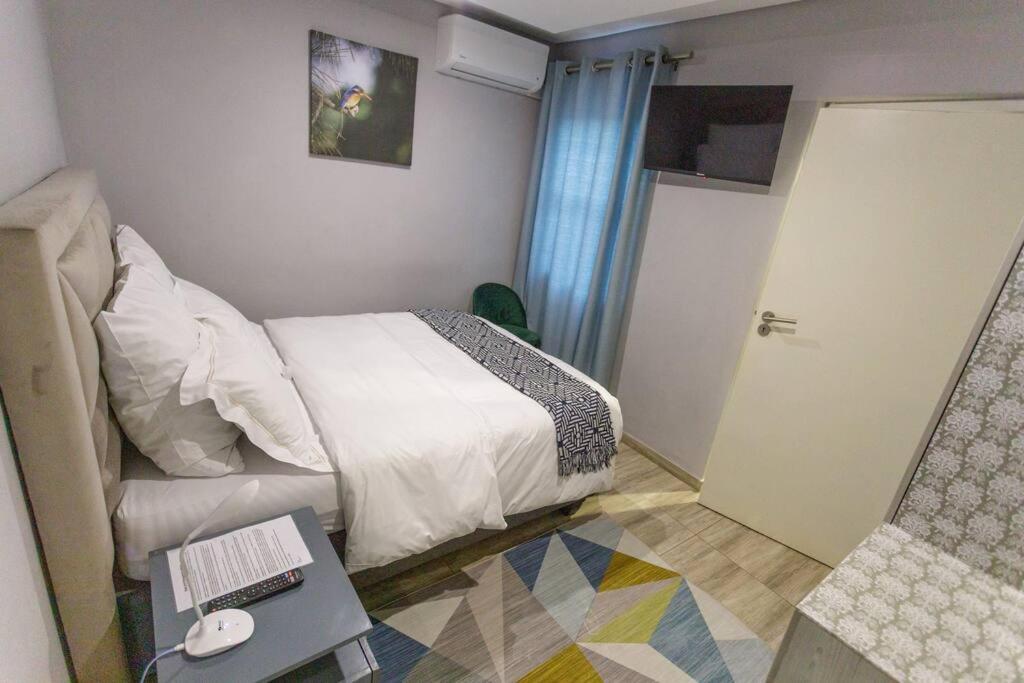 Cozier Glitz Villa Cape Town Eksteriør bilde